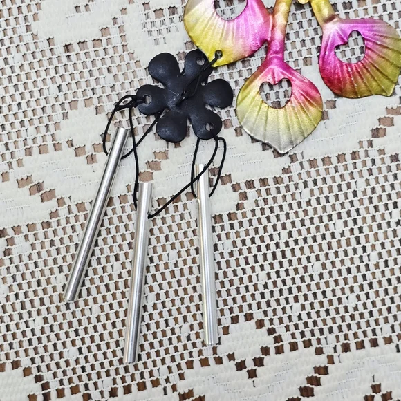 NWT Peacock Wind Chime Rustic Metal Garden Patio Outdoor Yard Home Decor Bells - Picture 12 of 13